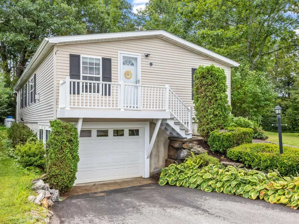 27 Magnolia Lane, Belmont, NH 03220