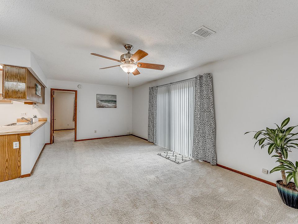 1st image of 5560 Cabot Dr N