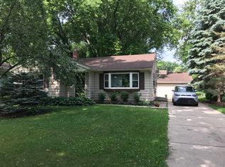 5207 McKenna Rd, Monona, WI 53716