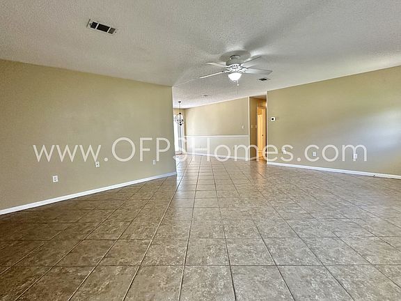 4th image of 2961 2nd Ave