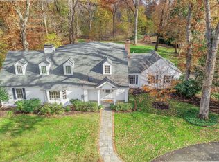 28 Dellwood Pkwy E, Madison, NJ 07940