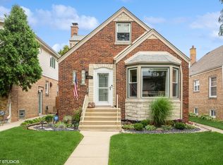 4221 N Major Ave, Chicago, IL 60634