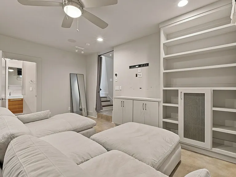 612 Monroe St — Photo 39