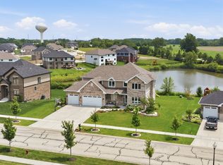 8279 Katie Ln, Frankfort, IL 60423