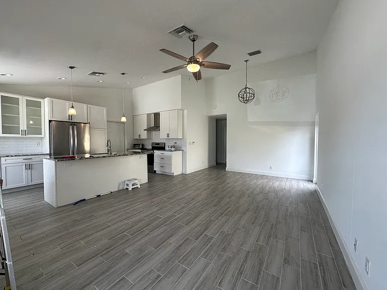 5116 Arbor Glen Cir — Photo 3