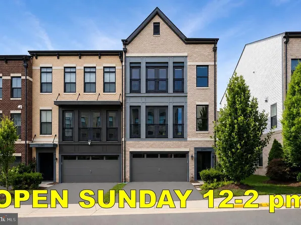 42297 Crawford Ter, Ashburn, VA 20148