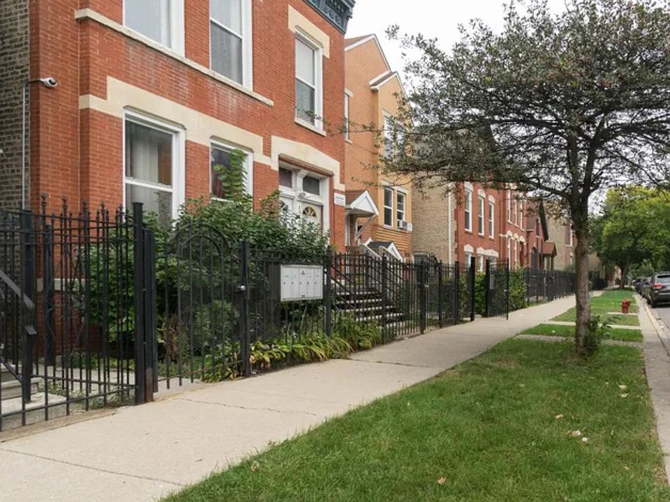 1st image of 1226 N Artesian Ave APT 2