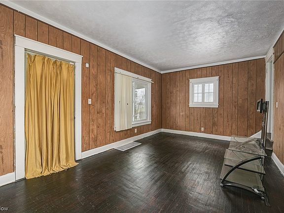 4th image of 1149 West Ave