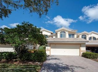 669 W Palm Aire Dr, Pompano Beach, FL 33069