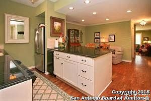 4th image of 117 Montclair Ave #117