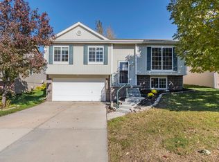 18920 U St, Omaha, NE 68135