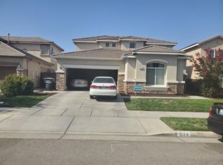 3114 W Sweet Ave, Visalia, CA 93291