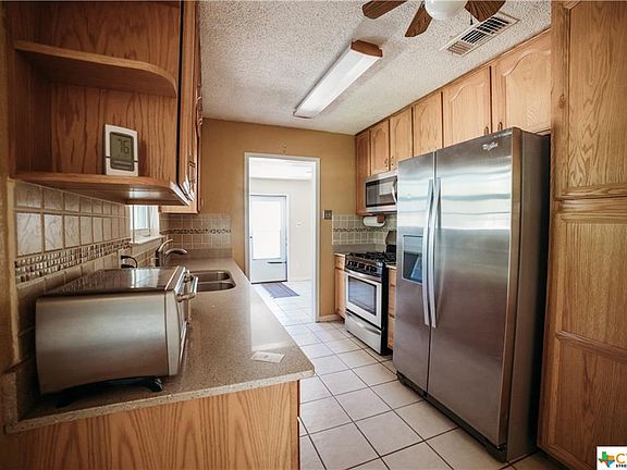 4th image of 1532 Cologne Dr