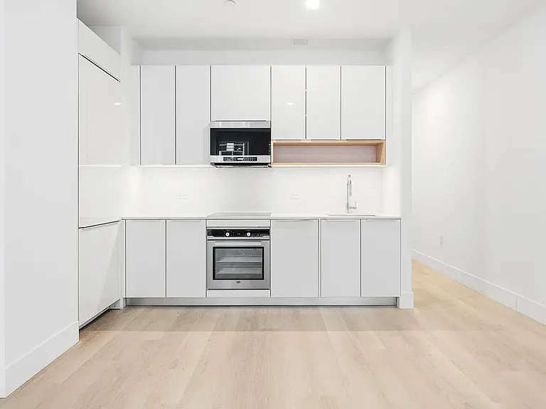 55 Broad St #325 — Photo 3