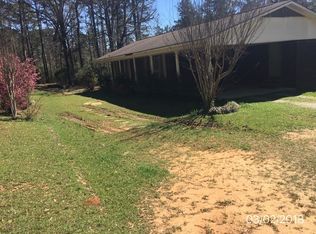 775 Old River Rd, Waynesboro, MS 39367