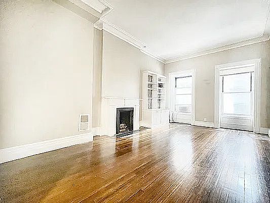 1st image of 58 E 56th St #A4