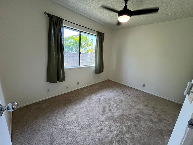 94-1106 Apuki St — Photo 11