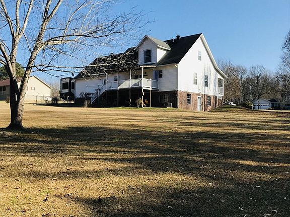 2nd image of 75 Sunnyside Dr
