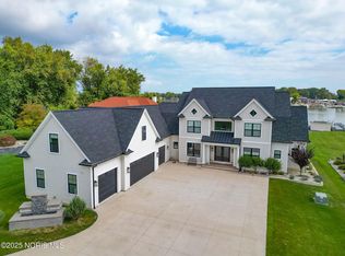 3150 Shoreland Ave, Toledo, OH 43611