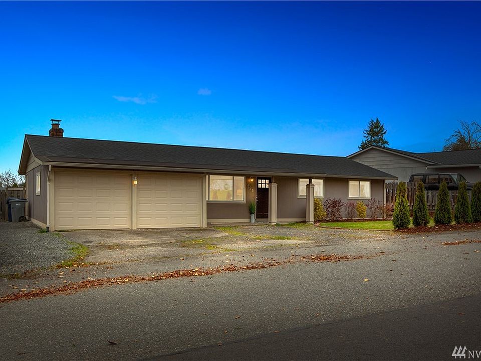 1st image of 920 87th Ave NE