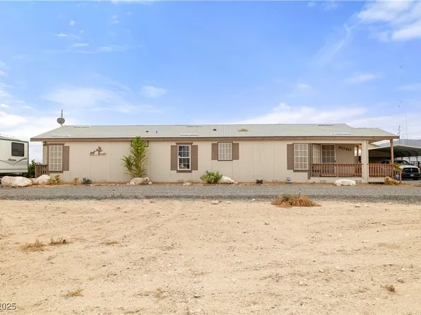 9040 Desert Ln, Pahrump, NV 89048