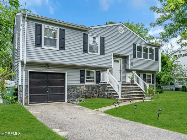 656 Vine Avenue, Lakewood, NJ 08701