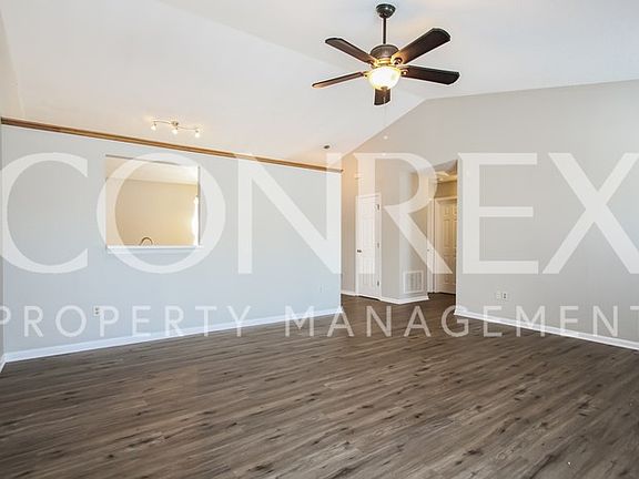 4th image of 314 Brixton Woods Dr W