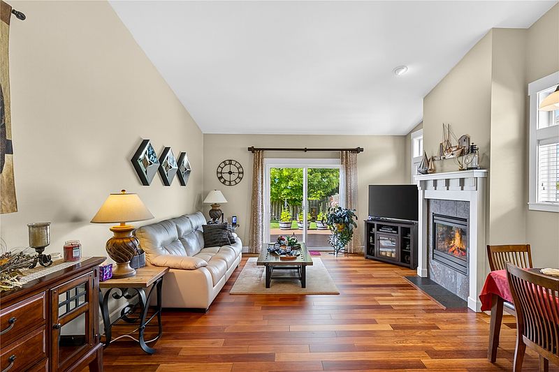 4th image of 1618 28th Street