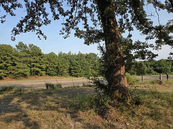2nd image of 738 Us Highway 259 N