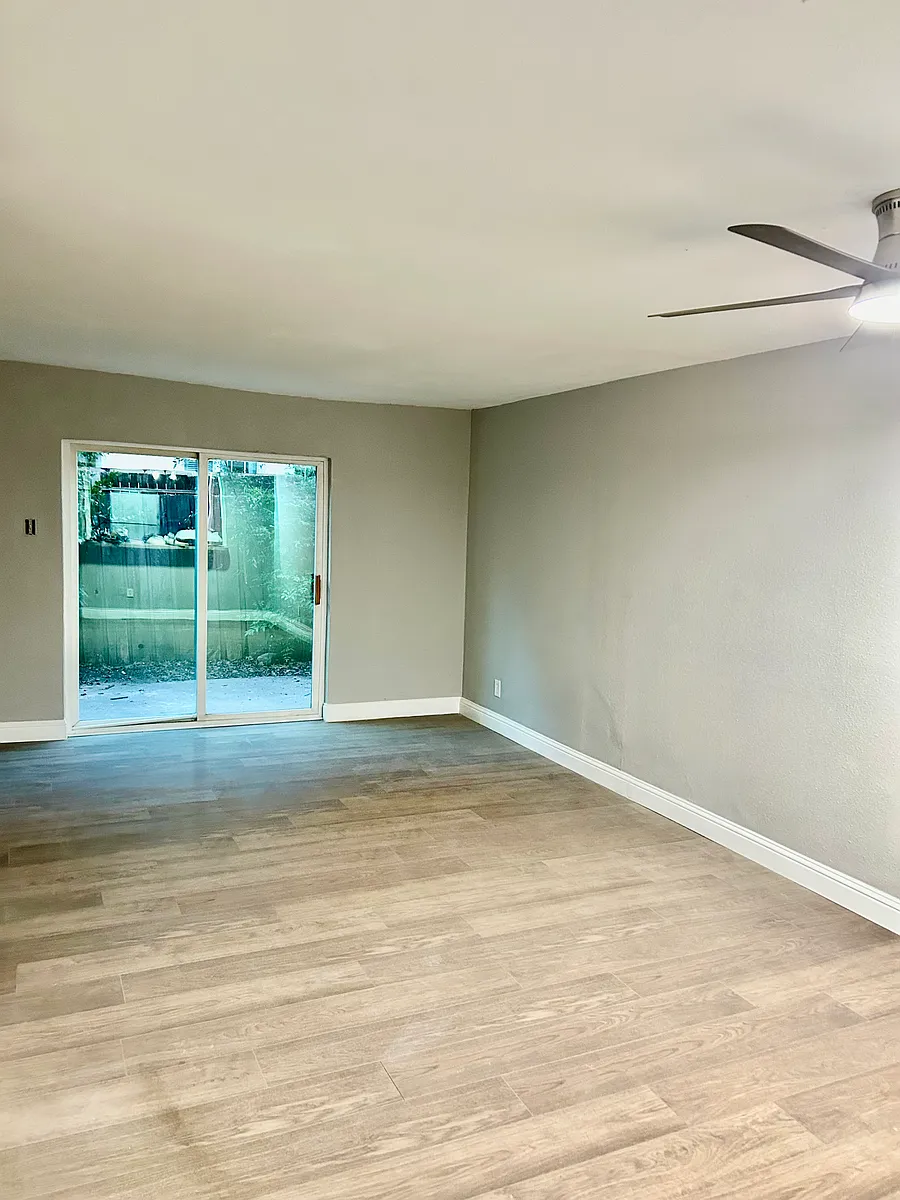 Building Photo - 4429 Bowser Ave #101