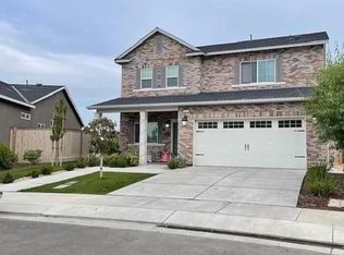 3912 Shady Village Ln, Shafter, CA 93263