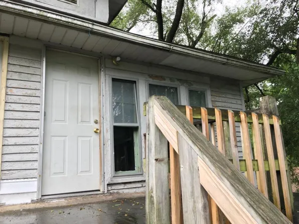 1722 S 5th St, Terre Haute, IN 47802