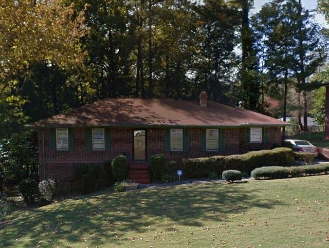 1st image of 2334 Robin Ln SE