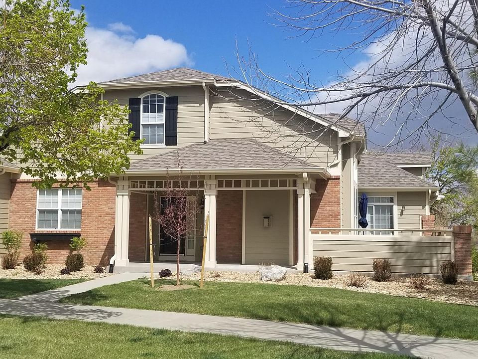 Townhome sides Green Belt