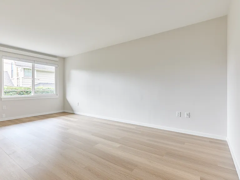 628 34th Ave #5 — Photo 10