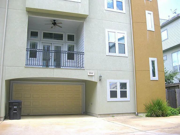 5734 Kansas St — Photo 4