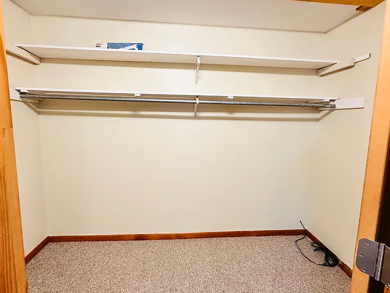 96 Main St #2R — Photo 10
