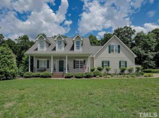 2900 Lautenberg Ln, Willow Spring, NC 27592