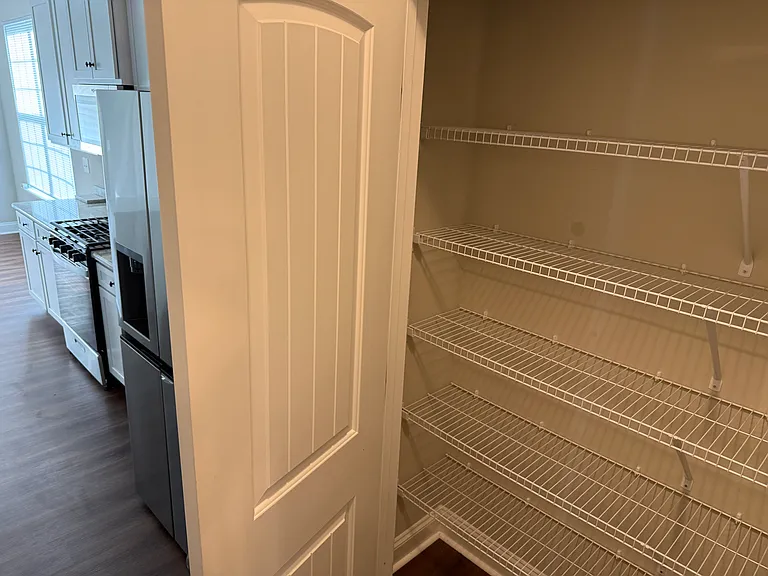 661 Mahogany Dr — Photo 51