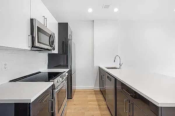 1st image of 221 E 117th St APT 4A