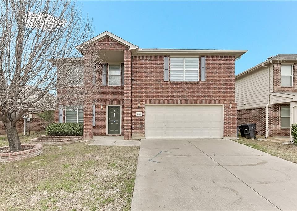 1st image of 4849 Leaf Hollow Dr