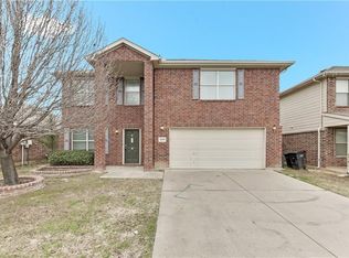 4849 Leaf Hollow Dr, Fort Worth, TX 76244