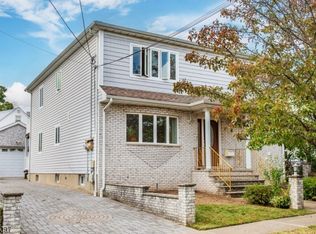 25 Dell Glen Ave, Lodi, NJ 07644