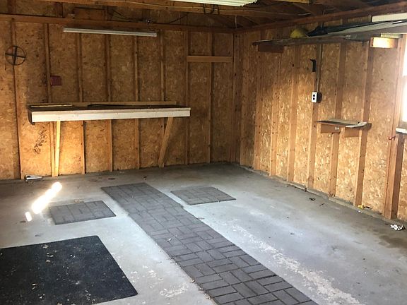 5th image of 1388 Kellogg St