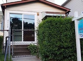 2116 8th Ave, Beaver Falls, PA 15010