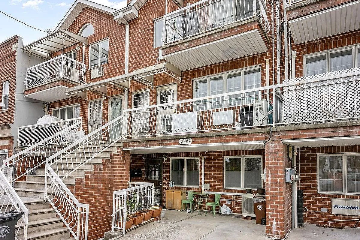 2369 82nd St #202 photo 1