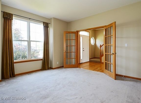 2nd image of 25456 W Gateway Cir