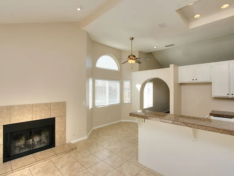 15721 Laguna Ave — Photo 7