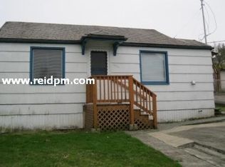 1911 1/2 8th St, Bremerton, WA 98337