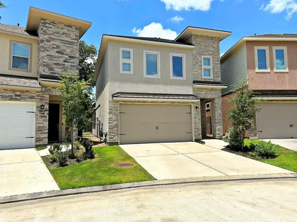 111 Benjis Pl, Spring, TX 77380